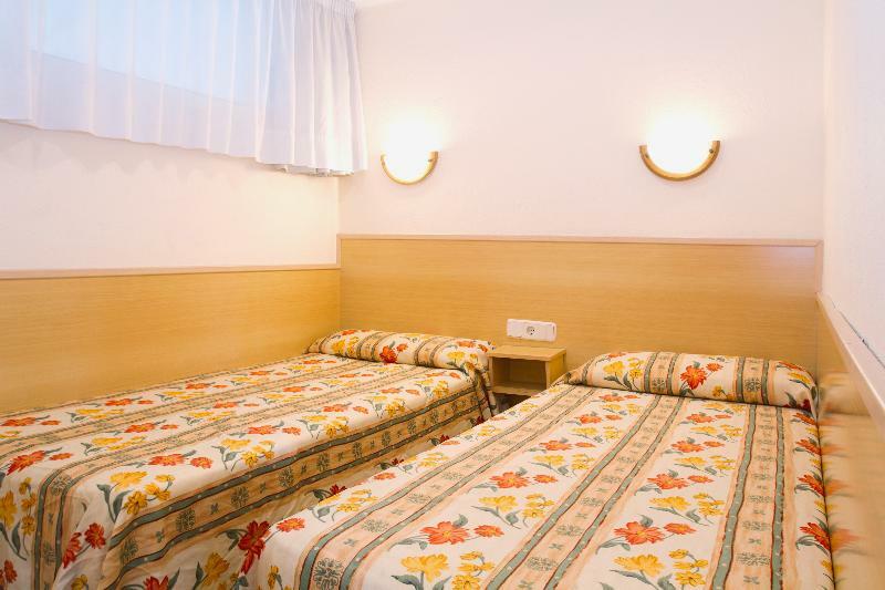 Rentalmar Los Peces Salou Eksteriør billede